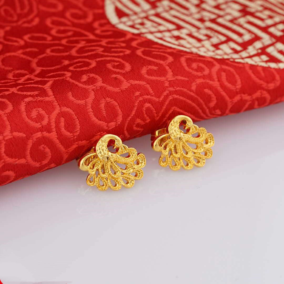 Trendy and Elegant: 24K Gold Plated Earrings for All Occasions