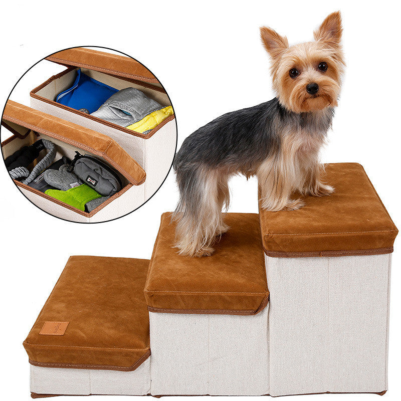 Practical and durable pet storage box.