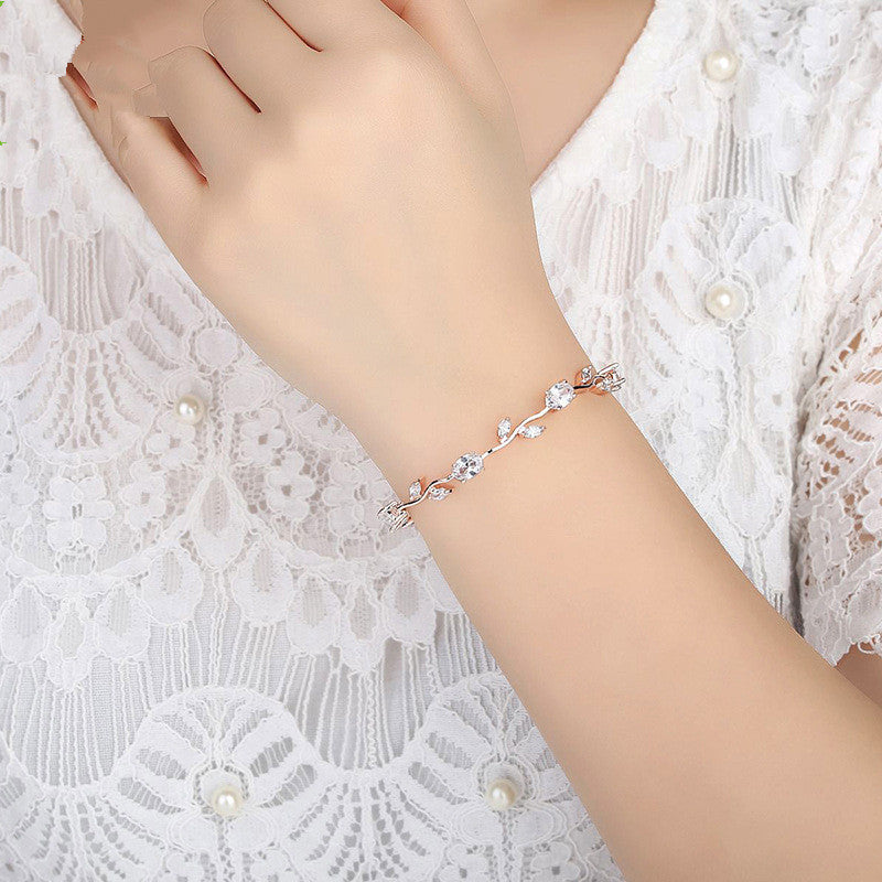 Add sparkle to your wrist with this plated crystal ladies bracelet.