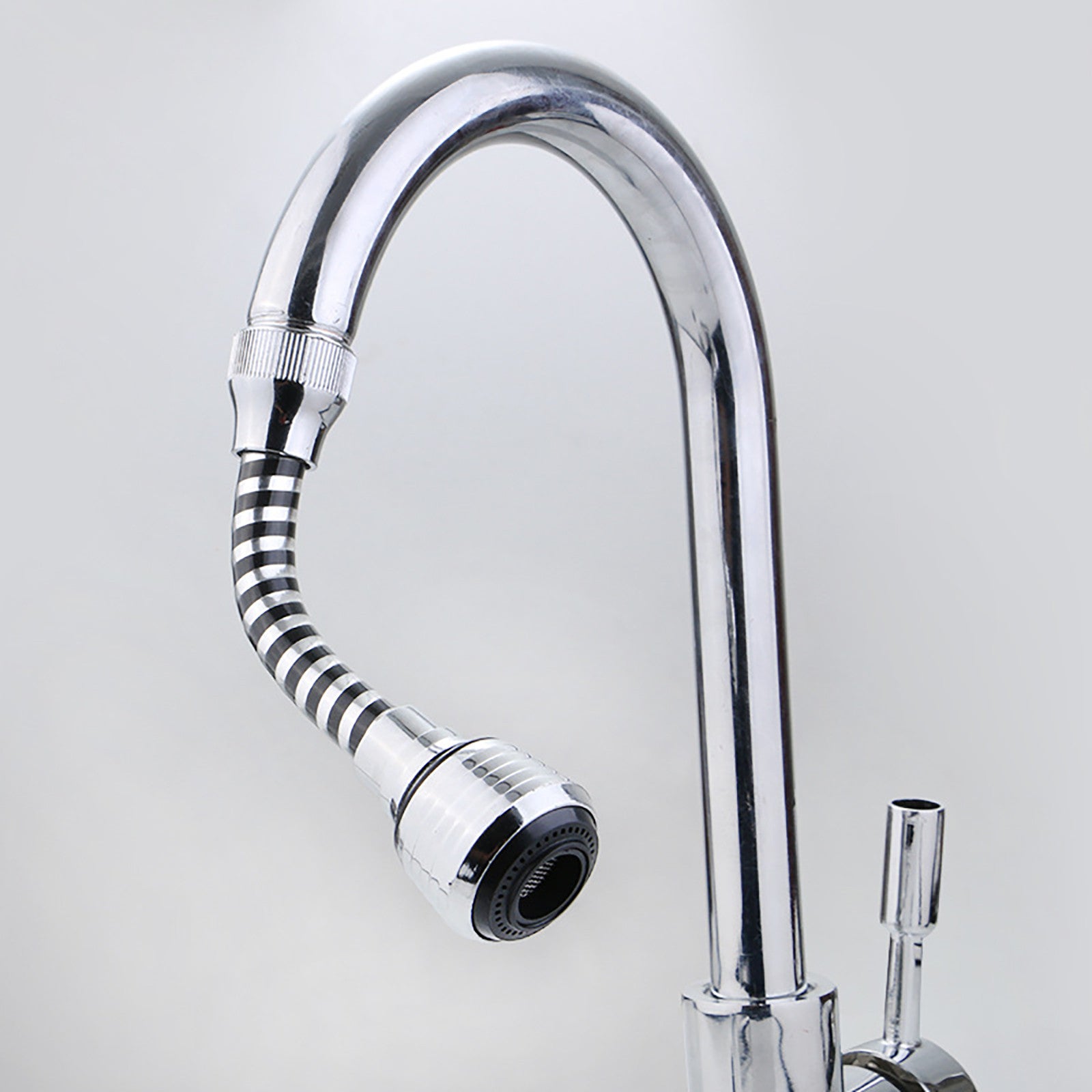 Supercharged Soft Bubbler Kitchen Shower Faucet Universal 360 Degrees Water-saving Shower