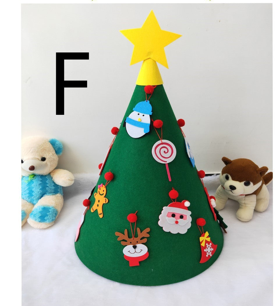 DIY Felt Christmas Tree With Three-dimensional Christmas Tree