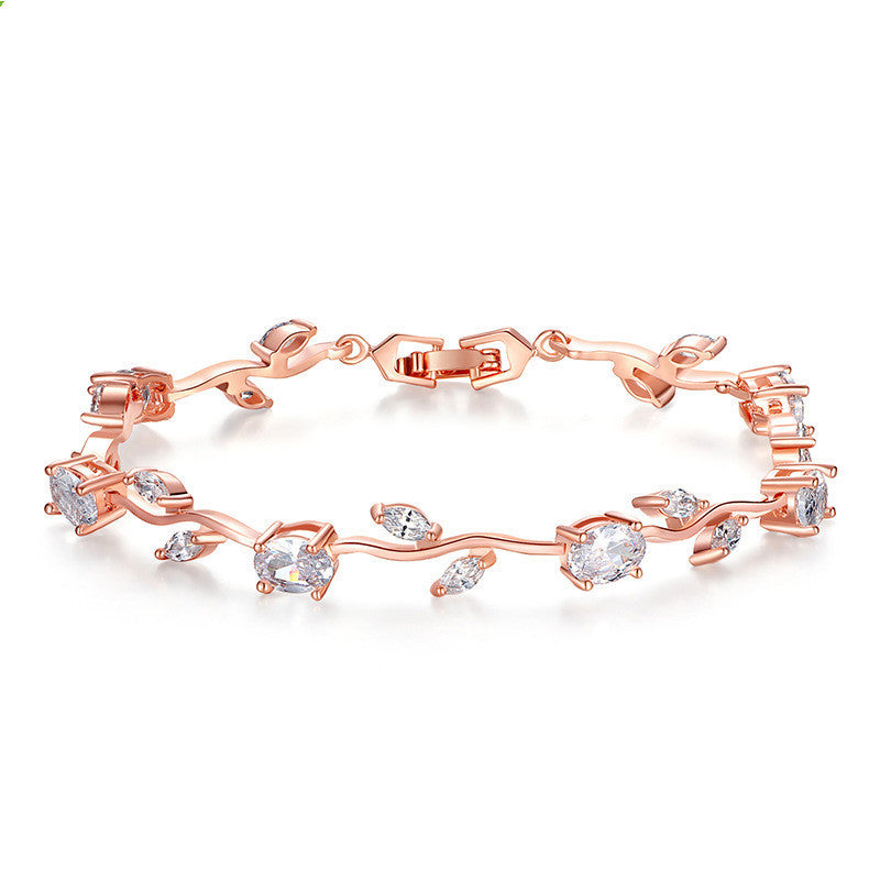 Silver-plated bracelet featuring transparent crystal zircon stones.