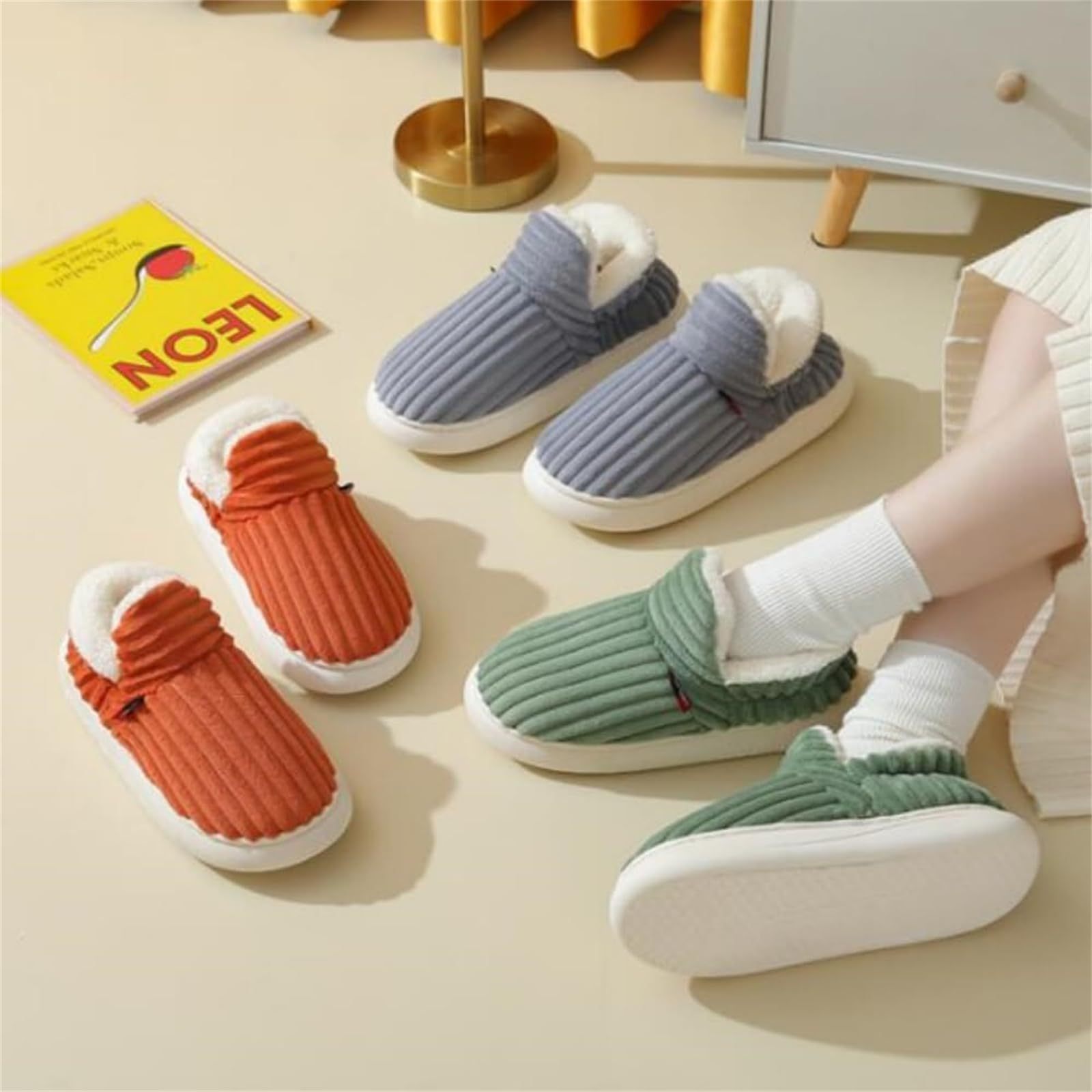 Men Winter New Women Cotton Slippers Outdoor Fashion Couple Slippers Warm Indoor Bedroom Cotton Plush Shoes Fleece Fluffy