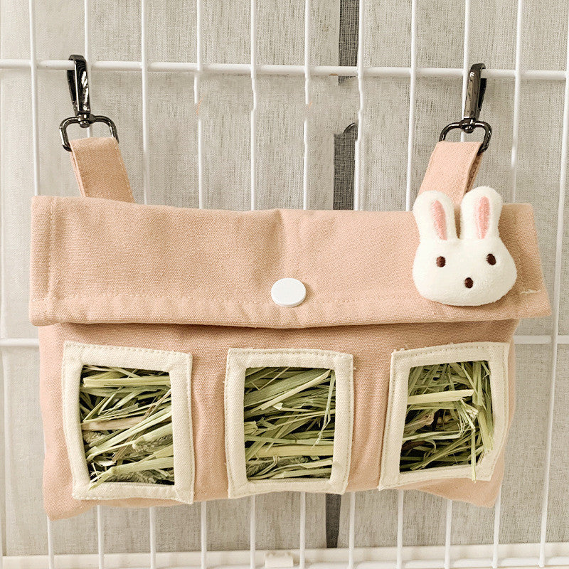 Practical and spacious bag for rabbits and small animals.